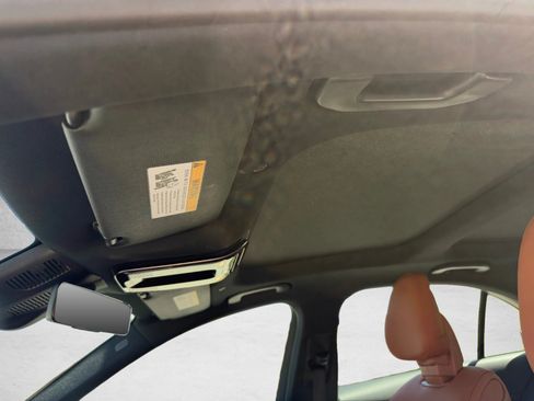 Certified 2026 Mercedes-Benz C 300 4MATIC Sedan image 12