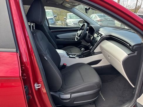 Used 2023 Hyundai Tucson SEL image 16