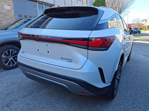 Used 2024 Lexus RX 350 Premium w/ Cold Area Package AWD/4WD image 4
