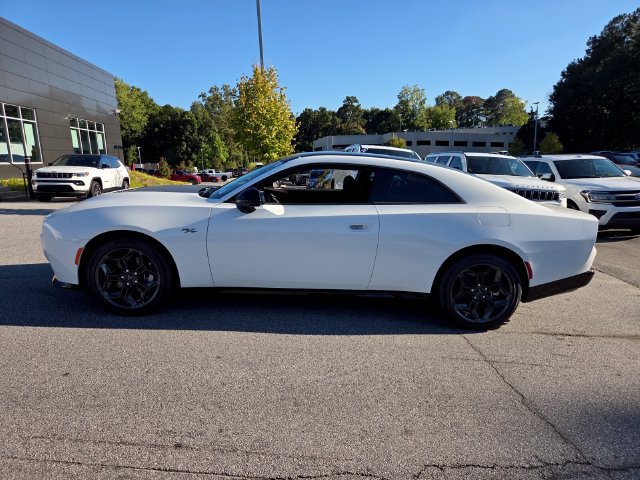 New 2027 Dodge Charger R/T AWD/4WD image 4