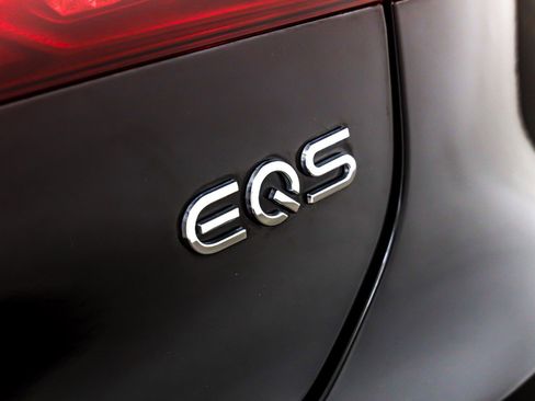 New 2025 Mercedes-Benz EQS AMG 4MATIC image 9