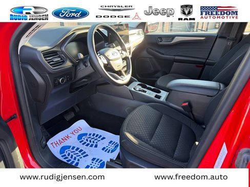 Used 2024 Ford Escape Active w/ Tech Pack #1 AWD/4WD image 9