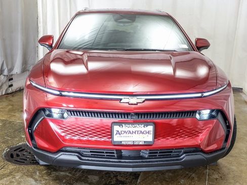 New 2026 Chevrolet Equinox EV LT image 5