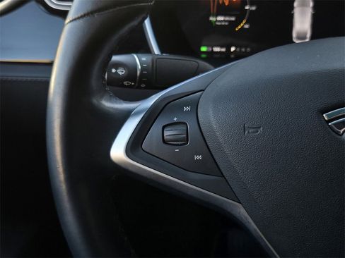 Used 2017 Tesla Model X 100D image 24