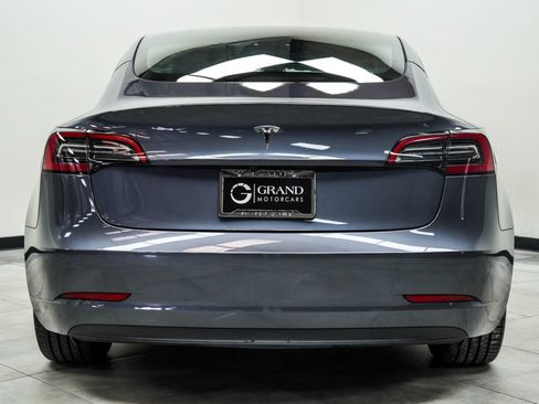 Used 2023 Tesla Model 3 Standard Range RWD image 8
