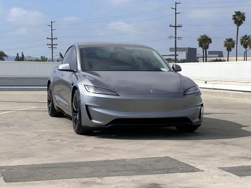 Used 2024 Tesla Model 3 Performance AWD/4WD image 4