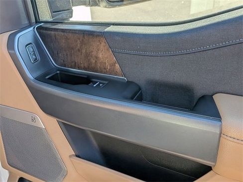Used 2023 Ford F250 Lariat w/ Lariat Ultimate Package image 37