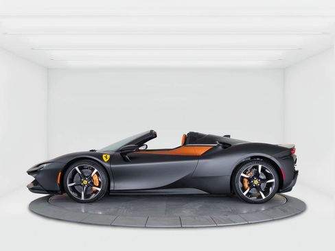 Certified 2024 Ferrari SF90 Spider image 2