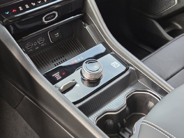 New 2027 Jeep Grand Cherokee Limited AWD/4WD image 15