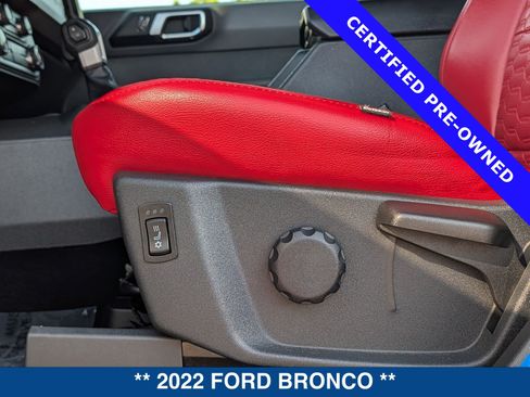 Used 2022 Ford Bronco 4-Door AWD/4WD image 20