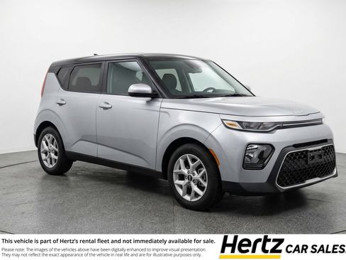 Used 2025 Kia Soul LX w/ LX Technology Package image 1