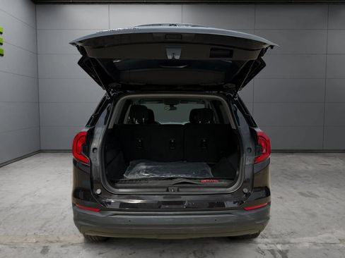 Used 2019 GMC Terrain SLE w/ Driver Convenience Package AWD/4WD image 9