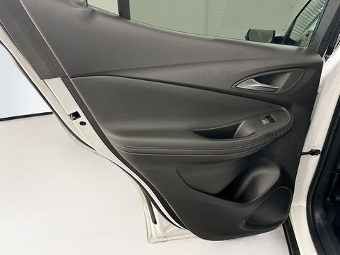 Used 2025 Buick Encore GX Preferred image 27