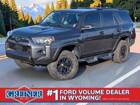 Used 2023 Toyota 4Runner TRD Off-Road Premium w/ Moonroof Package AWD/4WD image 1