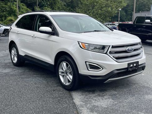 Used 2018 Ford Edge SEL w/ Equipment Group 201A AWD/4WD image 5