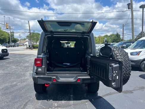 Used 2021 Jeep Wrangler Unlimited Rubicon AWD/4WD image 14