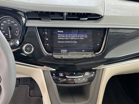 New 2025 Cadillac XT6 Premium Luxury image 24