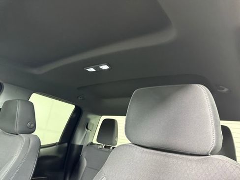 Used 2020 GMC Sierra 1500 Elevation w/ Elevation Value Package image 12