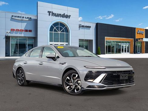 Used 2024 Hyundai Sonata SEL FWD image 1