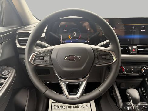 New 2026 Chevrolet TrailBlazer LT w/ Midnight Edition FWD image 14