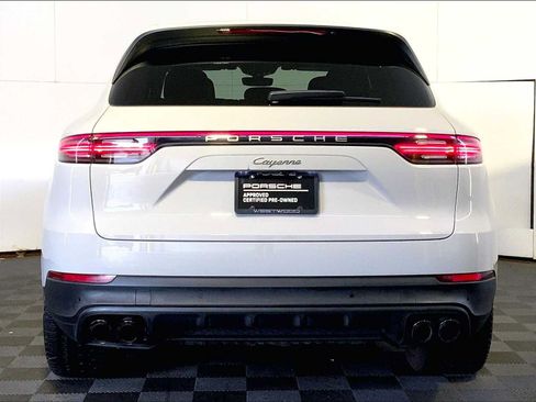 Certified 2023 Porsche Cayenne Platinum Edition AWD/4WD image 6
