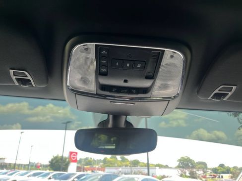 Used 2022 Jeep Grand Cherokee Laredo X RWD image 43