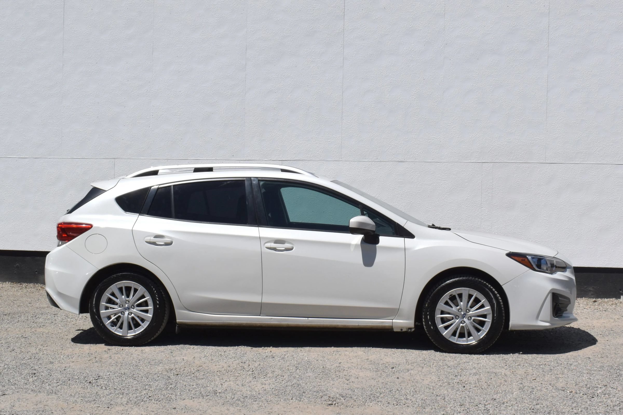 Used 2017 Subaru Impreza 2.0i Premium AWD/4WD image 41