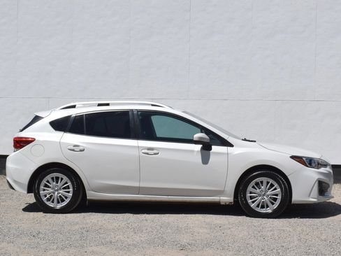 Used 2017 Subaru Impreza 2.0i Premium AWD/4WD image 41