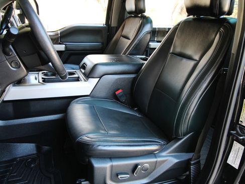 Used 2019 Ford F350 Lariat w/ Lariat Ultimate Package image 24