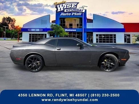 Used 2022 Dodge Challenger SXT w/ Blacktop Package RWD image 7