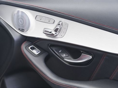 Used 2019 Mercedes-Benz GLC 43 AMG 4MATIC image 21