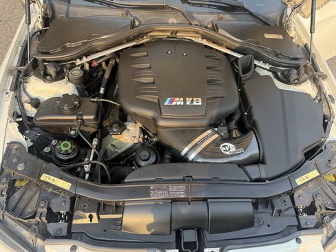 Used 2008 BMW M3 Convertible w/ Technology Pkg RWD image 4