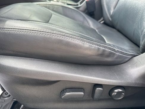 Used 2019 Subaru Forester Limited w/ Popular Package #3 image 30