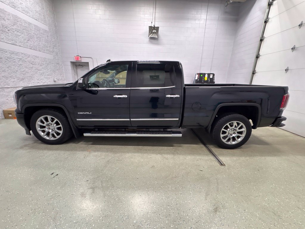 Used 2017 GMC Sierra 1500 Denali AWD/4WD image 8