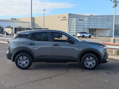 Used 2026 Nissan Kicks S image 7