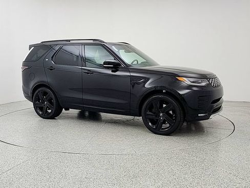 New 2026 Land Rover Discovery Limited Edition AWD/4WD image 3