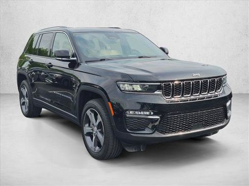 Used 2022 Jeep Grand Cherokee Limited 4xe AWD/4WD image 3