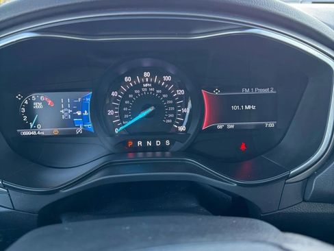 Used 2019 Ford Fusion SE w/ Equipment Group 151A image 11