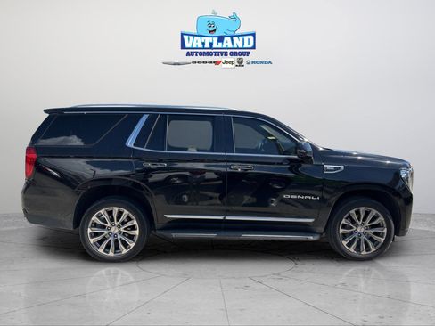 Used 2021 GMC Yukon Denali image 4