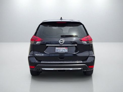 Used 2019 Nissan Rogue S FWD image 5