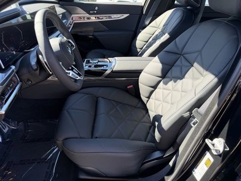 New 2026 BMW 740i image 13