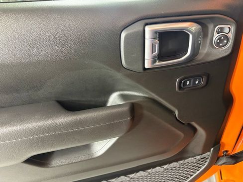 New 2026 Jeep Gladiator Mojave AWD/4WD image 19