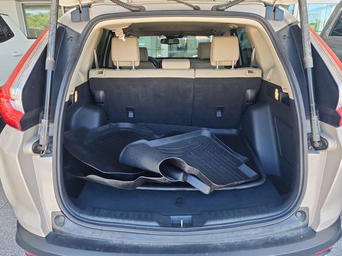 Used 2019 Honda CR-V Touring image 25