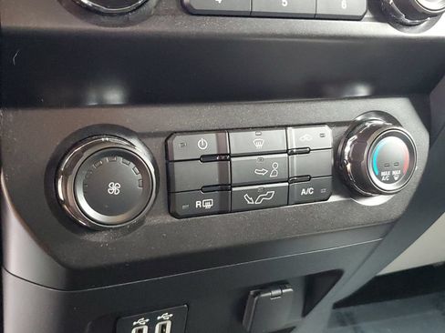 Used 2020 Ford F150 XL w/ Equipment Group 101A Mid AWD/4WD image 26