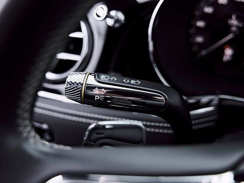 Used 2023 Bentley Flying Spur S V8 AWD/4WD image 64