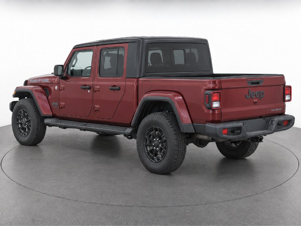 Used 2021 Jeep Gladiator Sport AWD/4WD image 3