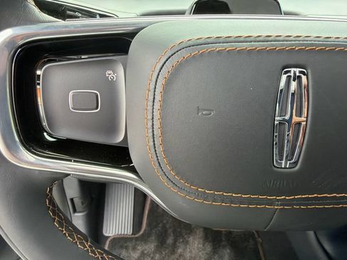 New 2026 Lincoln Navigator L Black Label AWD/4WD image 36