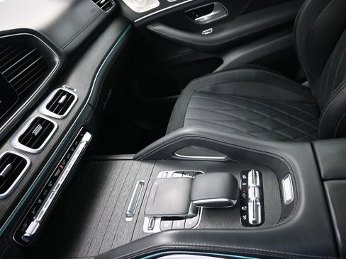 Used 2022 Mercedes-Benz GLE 63 AMG S image 17