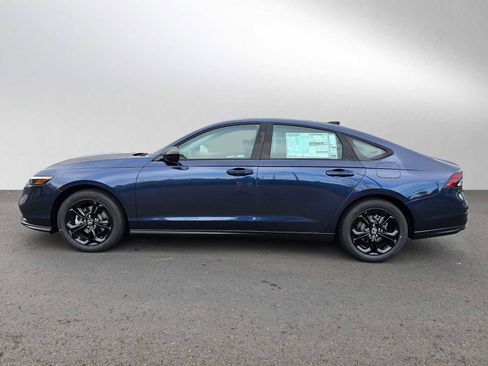 New 2025 Honda Accord SE image 6