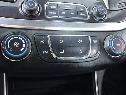 Used 2017 Chevrolet Impala LS w/ Protection Package image 19